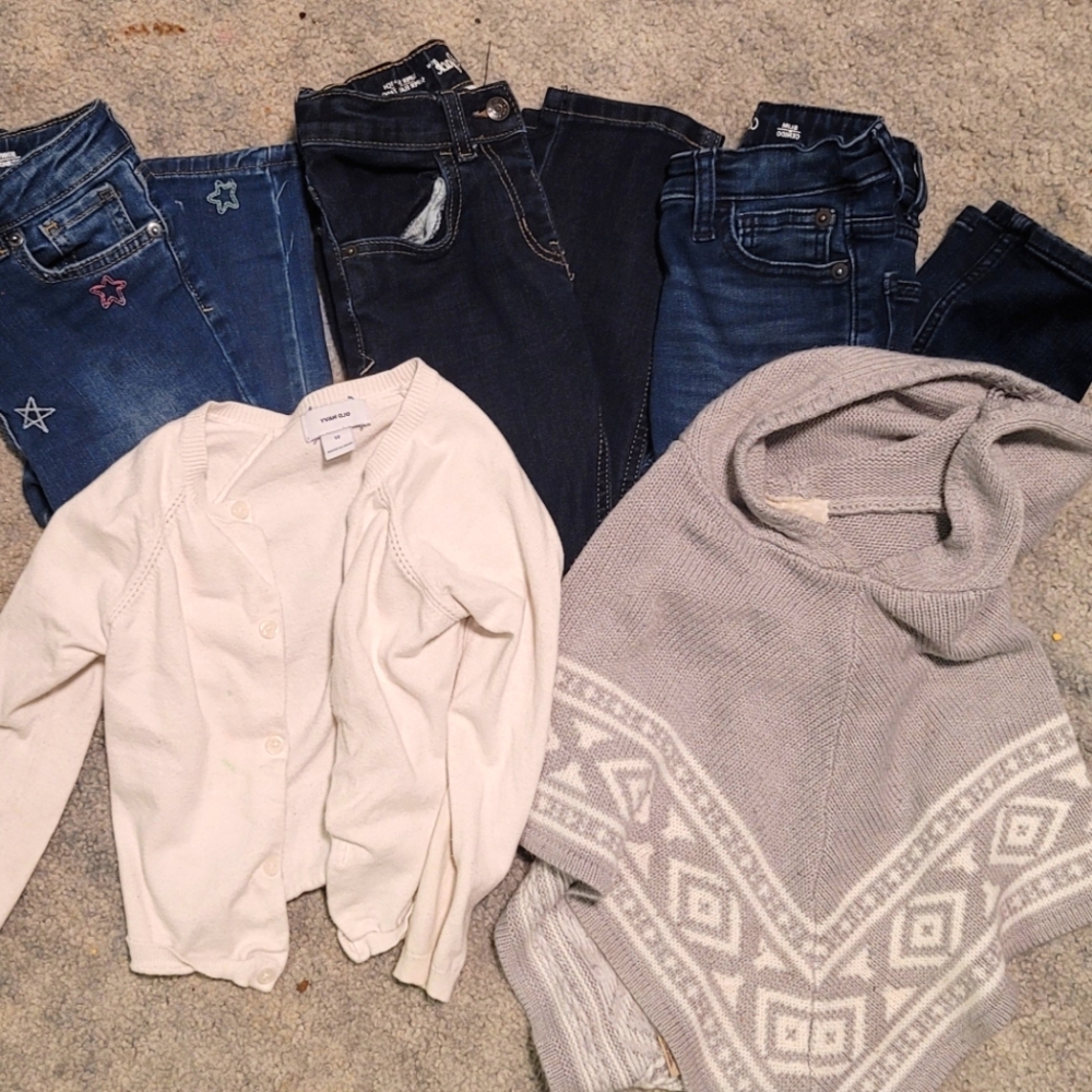 Girls 5T - 6 clothes